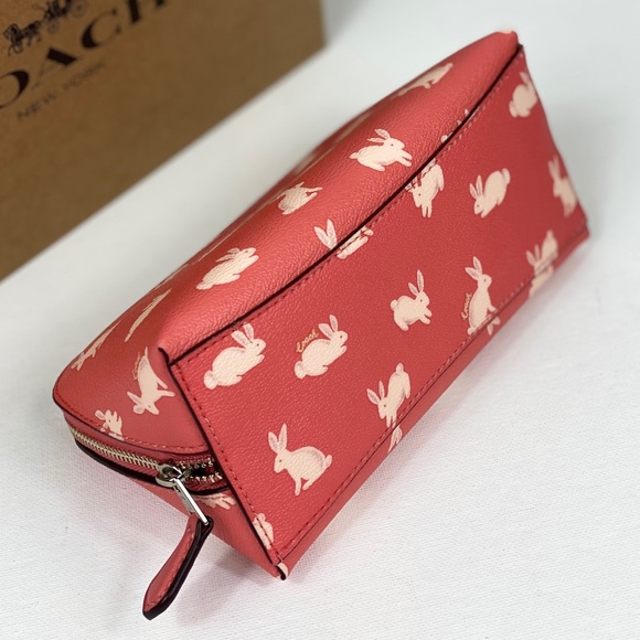 NWT Coach Cosmetic Case with Bunny Print - Picture 5 of 7